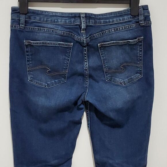 SILVER Aiko dark wash 31x31 slim boot cut jeans - Picture 4 of 8